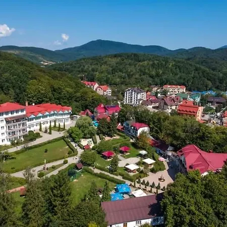 сонячне джерело Polyana (Transcarpathia)