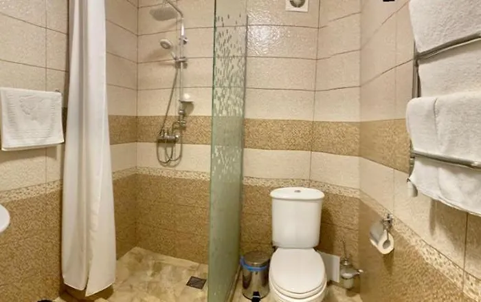宾馆 сонячне джерело