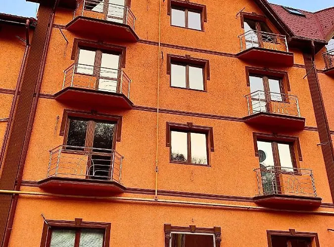 сонячне джерело * 波利亚纳